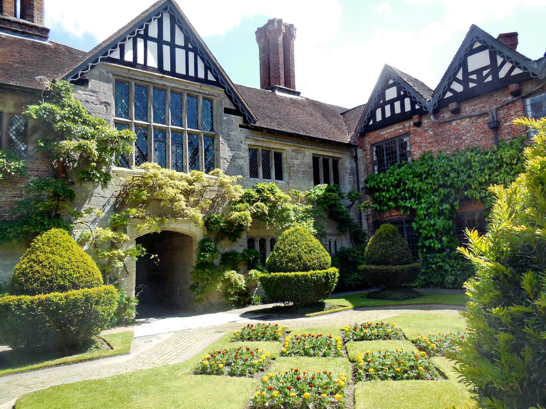 Baddesley Clinton